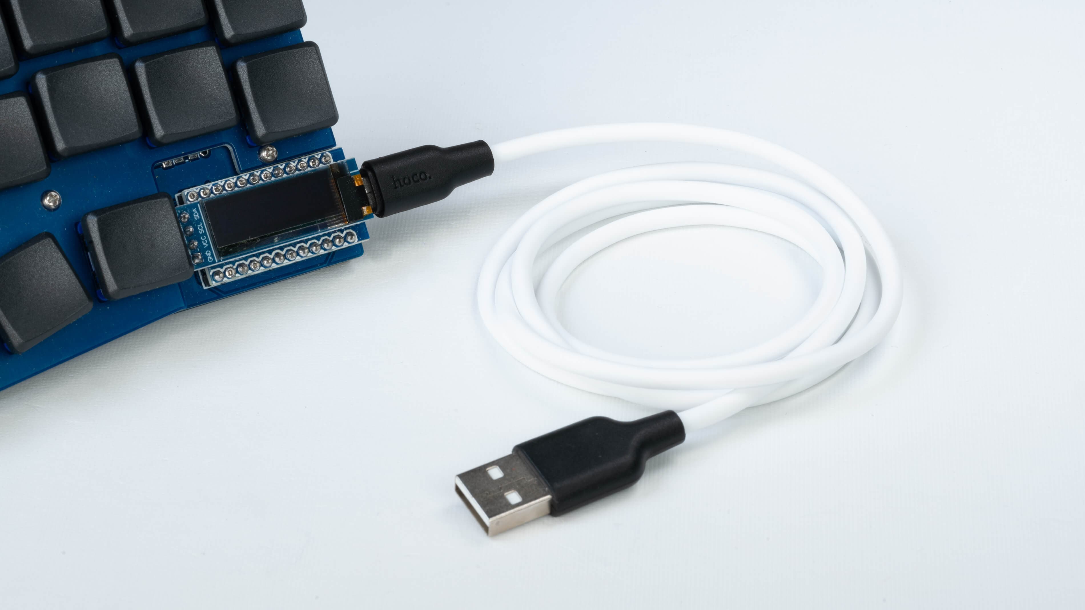 Usb C cable